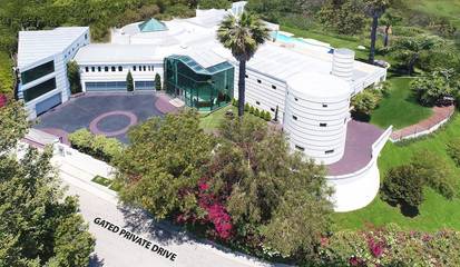 Vacation Home for 20 Guests in Los Angeles, Los Angeles County, Picture 1