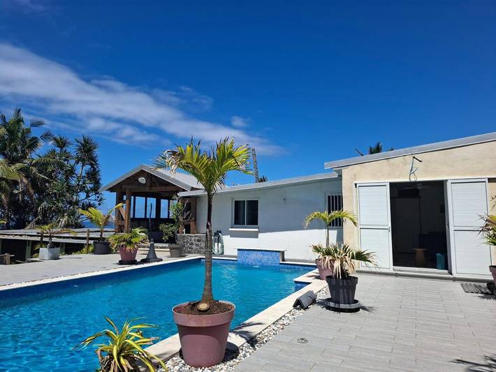 Gîte pour 3 personnes, avec piscine ainsi que vue et jardin dans Sainte-Anne (Reunion) - 2