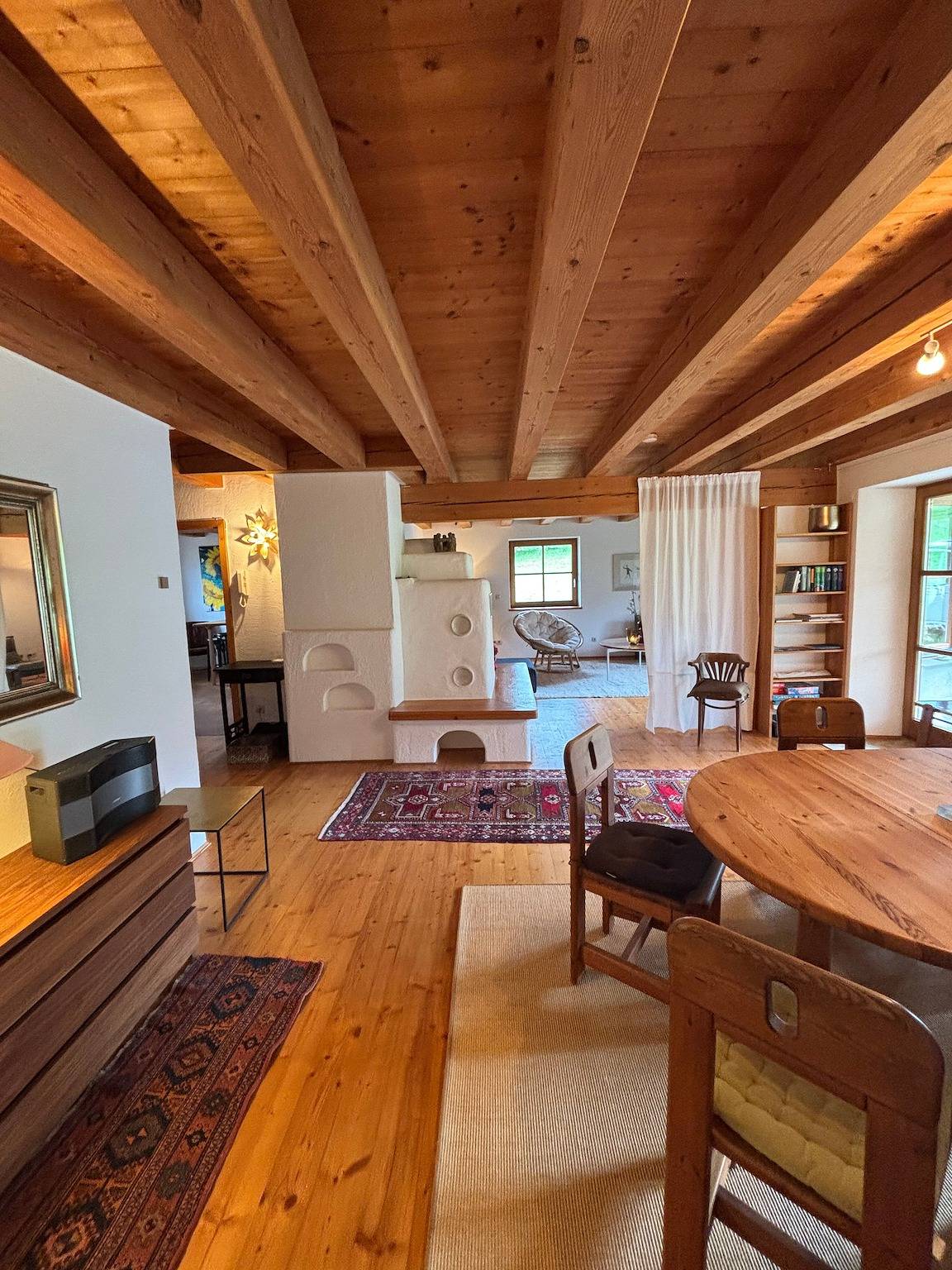 Ferienhaus „Mit Sonnenterrasse“ mit Balkon und Wlan in Ostrach, Region Bodensee-Oberschwaben
