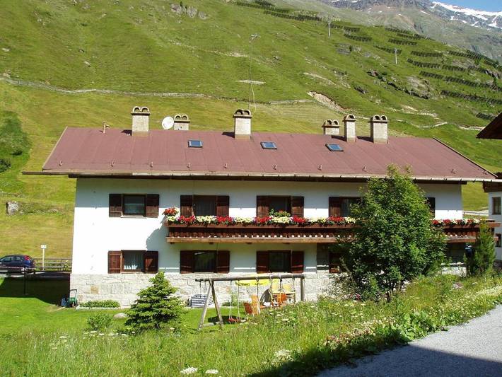 Vakantiewoning voor 2 personen, with tuin and balkon as well as uitzicht in Vent