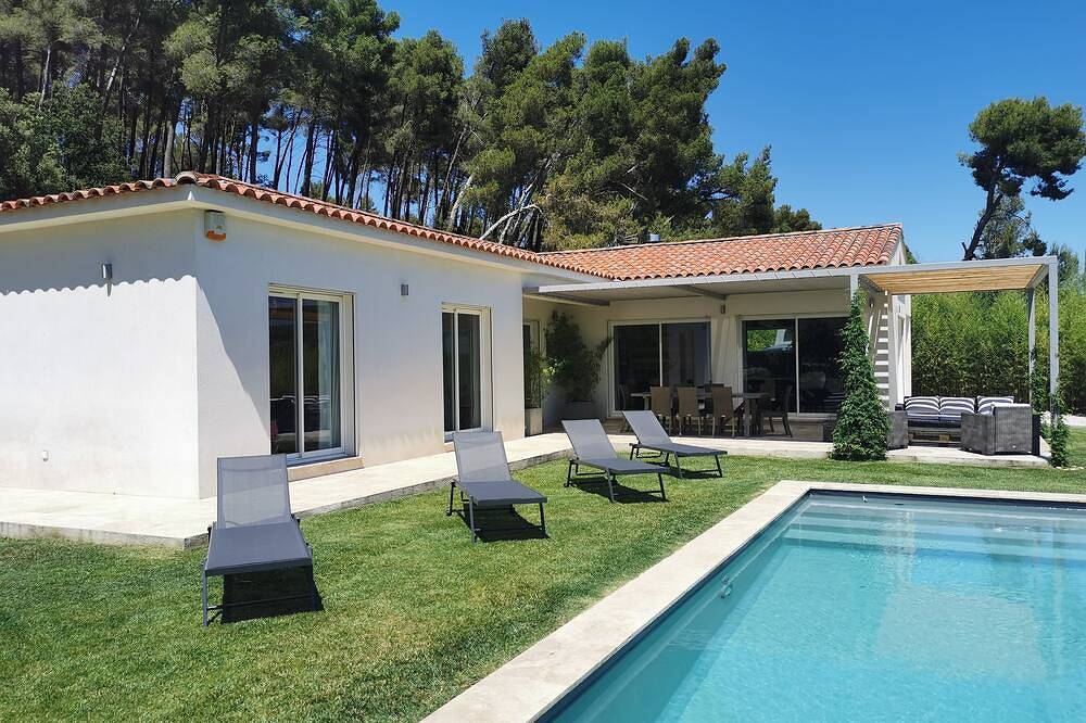 Villa avec piscine a 10min d'Aix en Provence in Bouc-Bel-Air, Côte méditerranéenne (France)