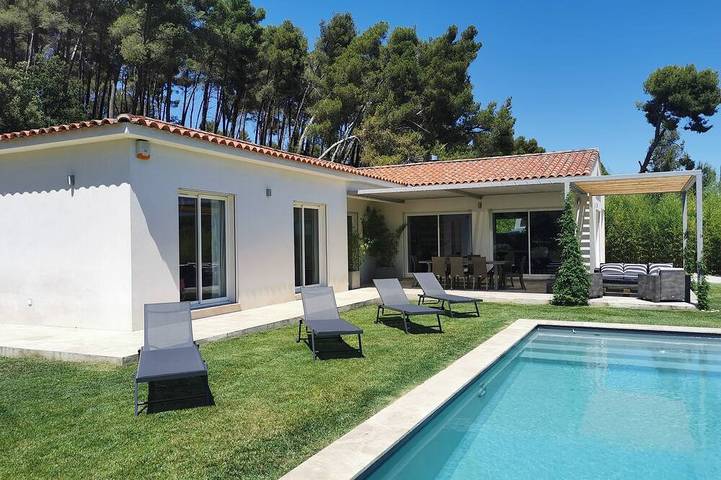 Villa pour 8 personnes, avec Terrasse et Jardin à Bouc-Bel-Air