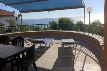Villa per 9 Persone in Anzio, Provincia di Roma, Foto 1