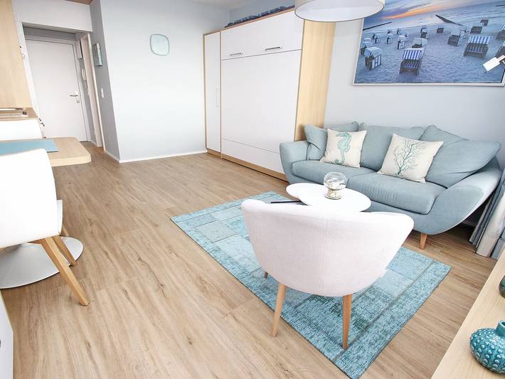 Ferienwohnung für 2 Personen, mit Seeblick und Balkon in Travemünder Woche - 2