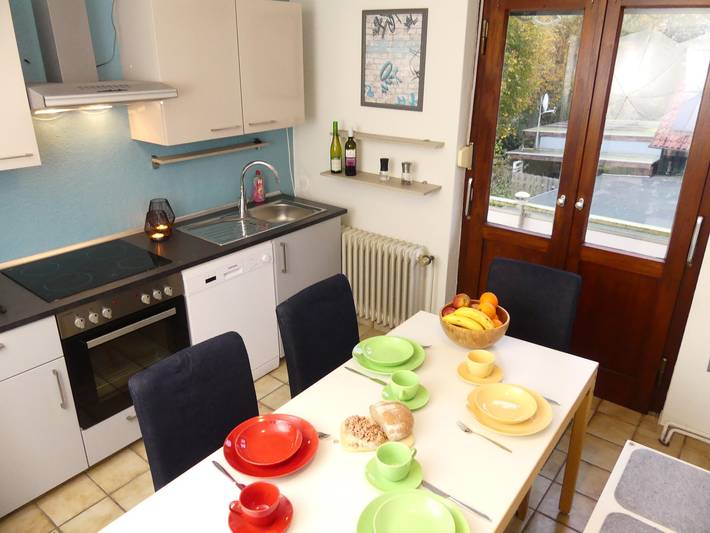 Ferienwohnung für 8 Personen, mit Balkon