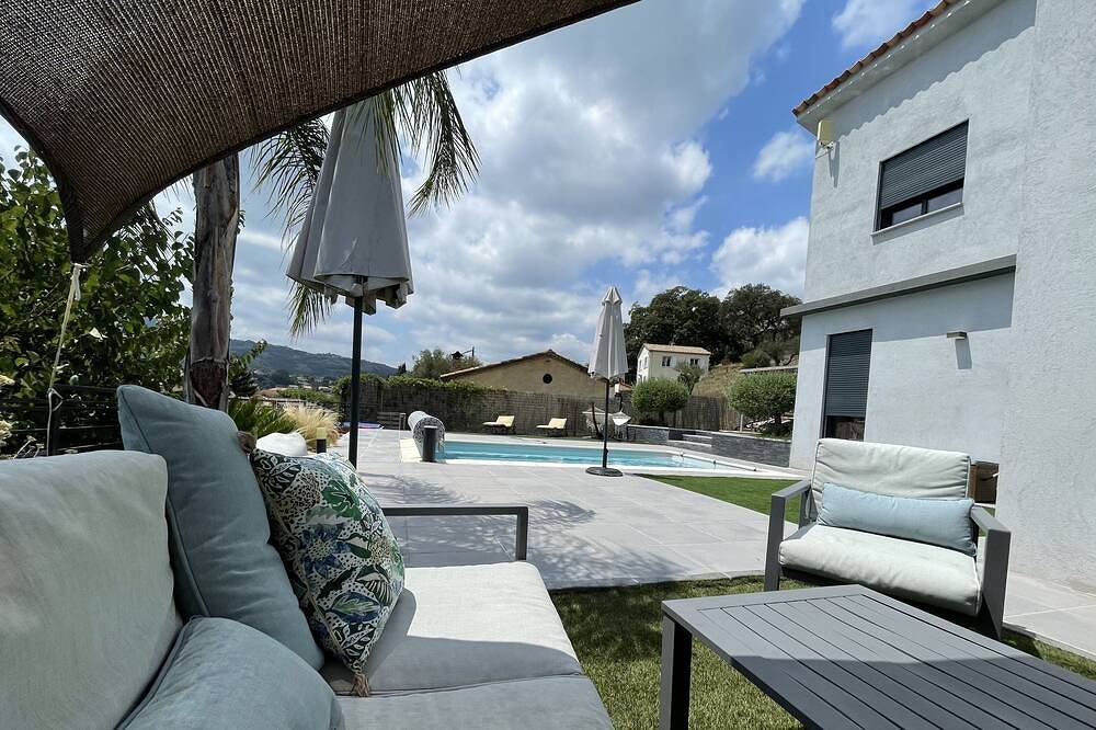 Maison Moderne 140m2 Avec Piscine Securisee, Cuisine d Ete, Climatisation in Pégomas, Cannes und Umgebung