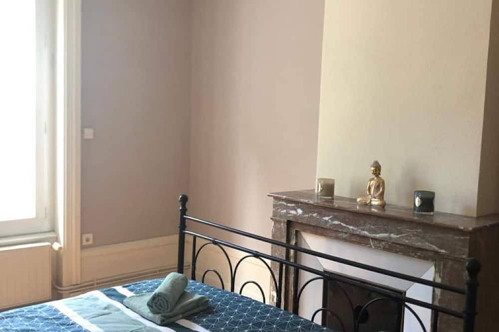 Entire apartment, Appartement Chic et Cosy in Saint-Étienne, Pilat Regional Nature Park