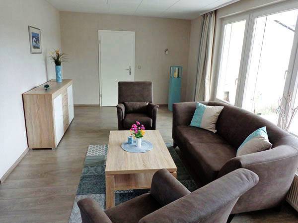 Ferienhaus für 5 Personen, mit Balkon/Terrasse und Terrasse sowie Garten in Büsum