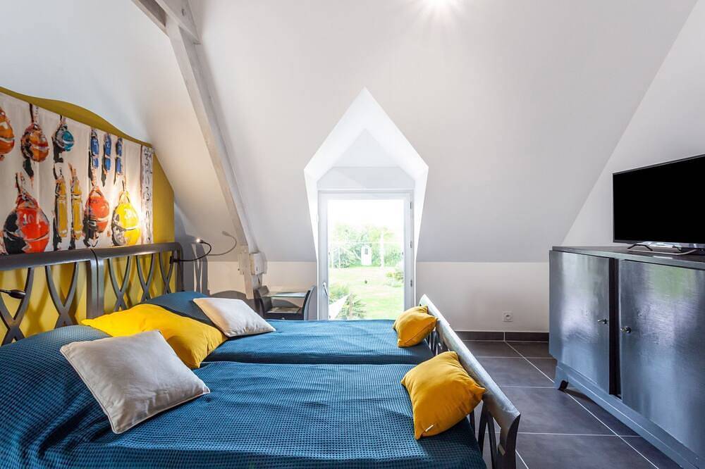 Valhalla, chez Emile in Lamballe-Armor, Côte de Goëlo