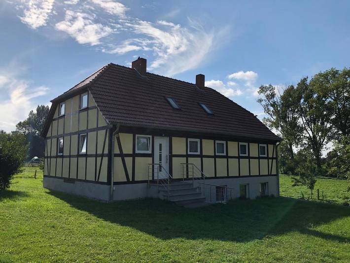 Ferienwohnung für 8 Personen, mit Terrasse und Garten sowie Ausblick