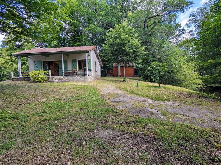 Gîte pour 5 personnes, avec Jardin et Vue dans Le Menoux