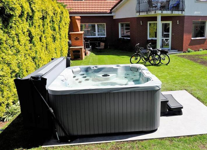 Obiekt b&b dla 4 osób, z Balkon i Taras oraz Jacuzzi i Ogród w Łeba