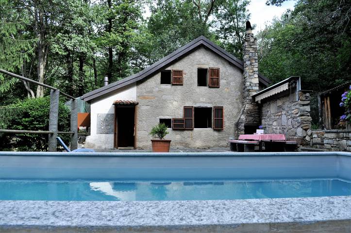 Villa für 4 Personen im Ticino