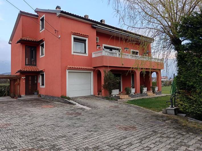 Ferienwohnung für 4 Personen, mit Terrasse