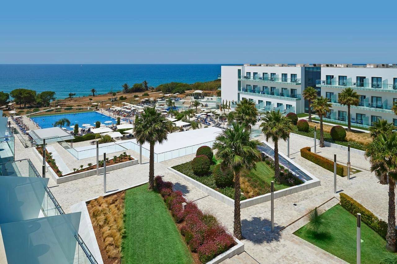 Hôtel pour 10 personnes avec terrasse in La Fontanilla, Conil de la Frontera