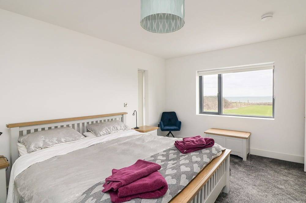 Old Field House, family friendly in Fethard-On-Sea, County Wexford in County Wexford