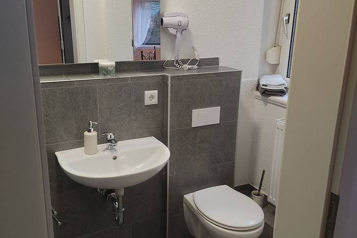 Ferienwohnung für 2 Personen in Zella-Mehlis - 3