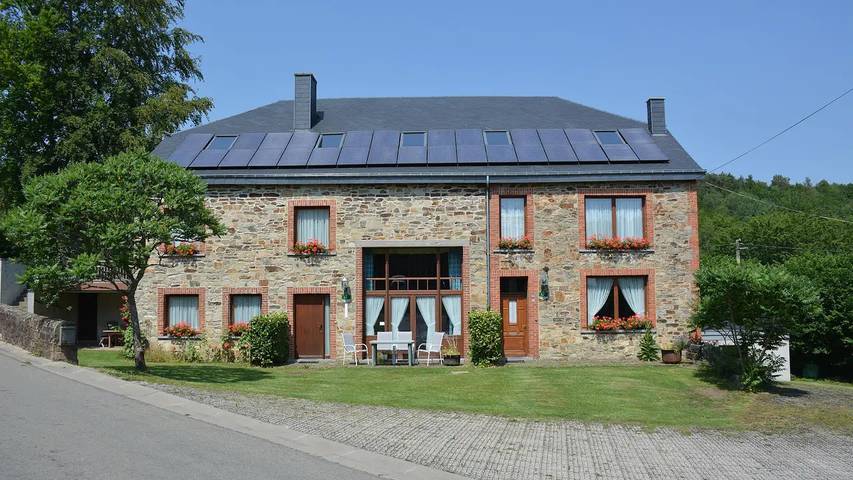 Vakantiehuis voor 6 personen, met tuin in Daverdisse