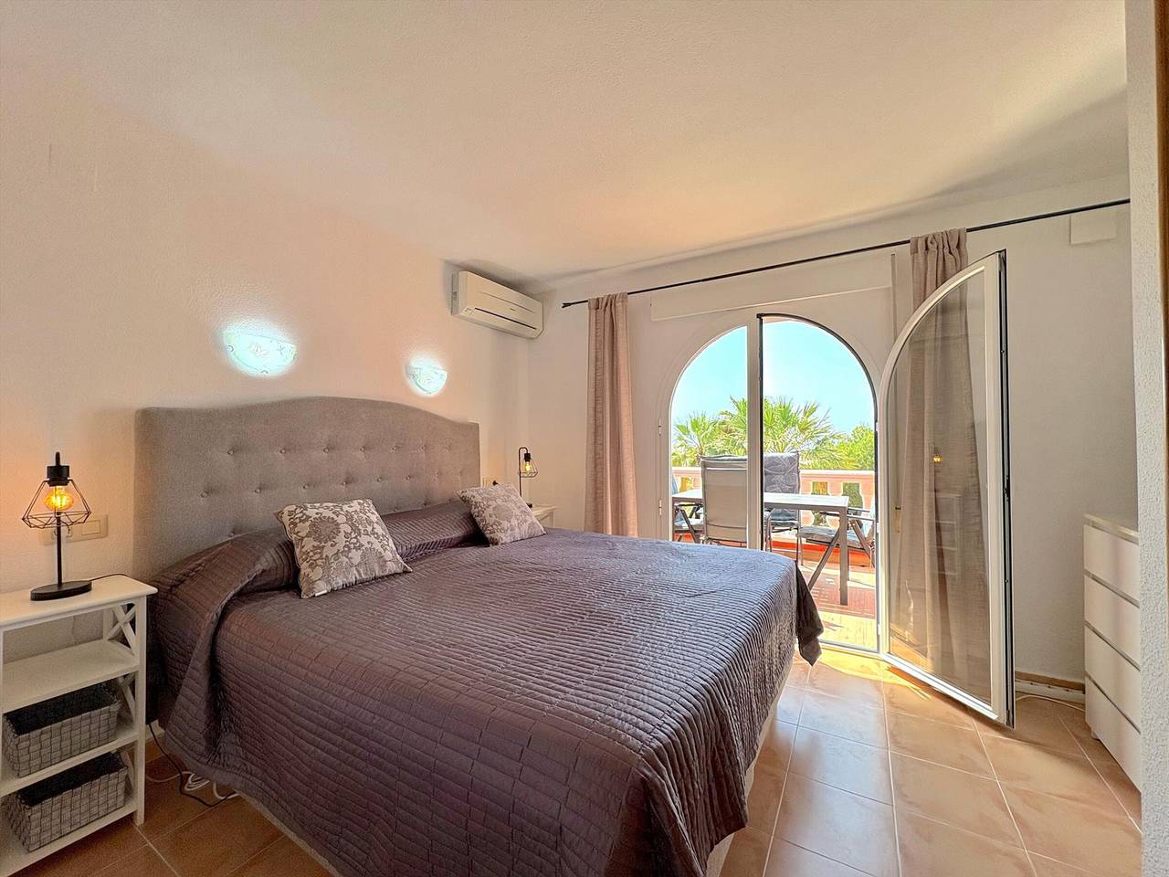 Ganze Wohnung, Duplex in Benitachell mit Wifi, Klimaanlage und Pool in La Cumbre del Sol, Poble Nou de Benitatxell