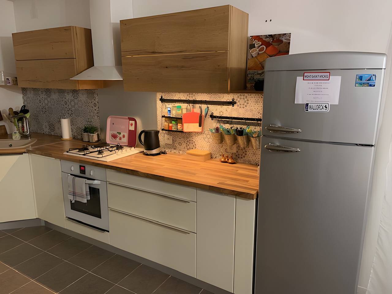 Holiday Home 'De Violette' with Mountain View, Private Pool and Wi-Fi in Serrières-de-Briord, Belley