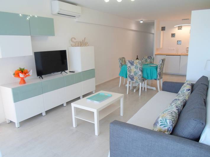 Ganze Wohnung, 1-Zimmer-Wohnung mit Klimaanlage in der Nähe des Thau-Teiches in Balaruc-les-Bains, Mittelmeerküste (Frankreich)