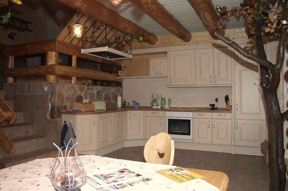 Gemütliches Holzblockbohlen Ferienhaus mit Kamin und Sauna im Vogtland in Mühlental, Chemnitz und Umgebung