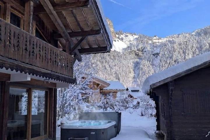 Chalet per 9 persone, con giardino e idromassaggio nonché balcone - 1