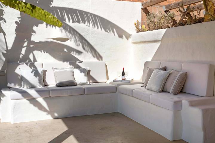 Chalet para 8 personas, con terraza además de vistas al mar y jardín en Maresme - 4