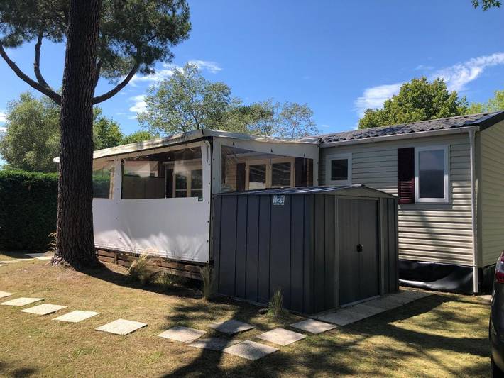 Camping pour 6 personnes, avec jardin et piscine