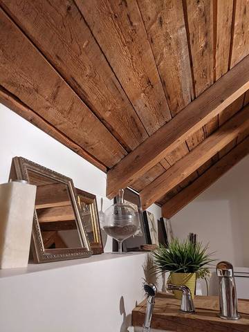 Cottage for 8 Guests in Stoneham Mountain, Quebec, Picture 2