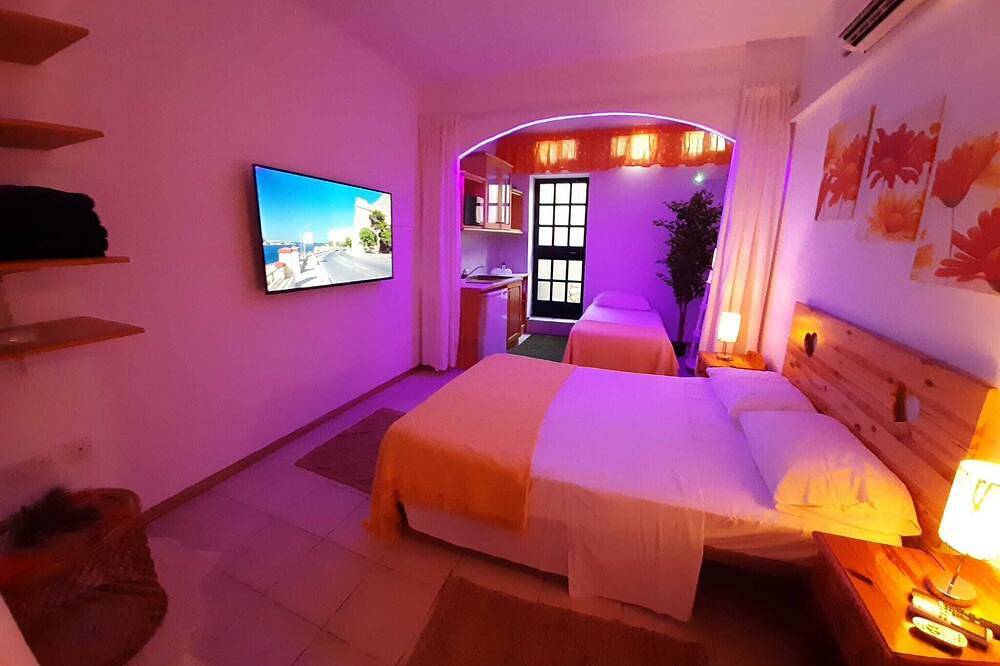 Ganze Wohnung, Farben - eine märchenhafte Kulisse, Apartment 3 Orange in Swieqi, Insel Malta