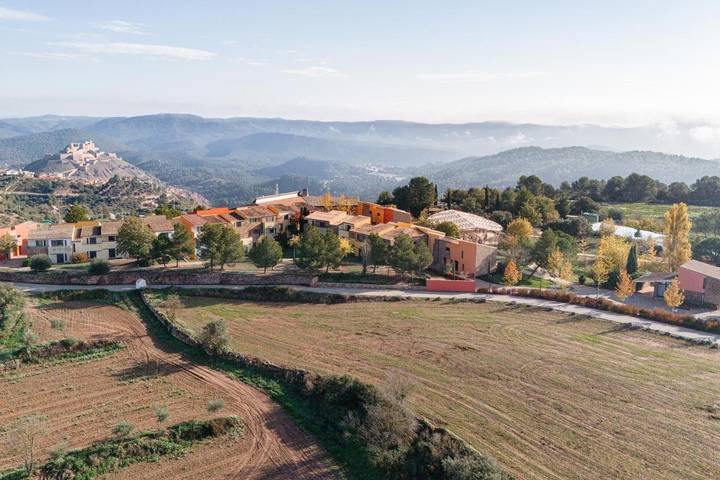 Hôtel pour 2 personnes, avec Terrasse ainsi que Piscine et Vue