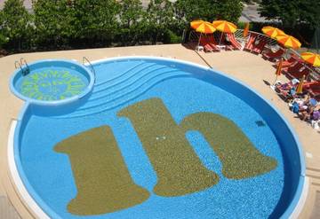 Hotel für 4 Personen, mit Garten und Pool in Cavallino