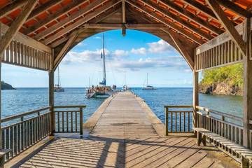 Gîte pour 4 personnes, avec terrasse et vue à Anse Dufour