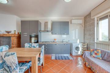 Apartment for 6 People in Andrano, Via Francigena, Photo 3