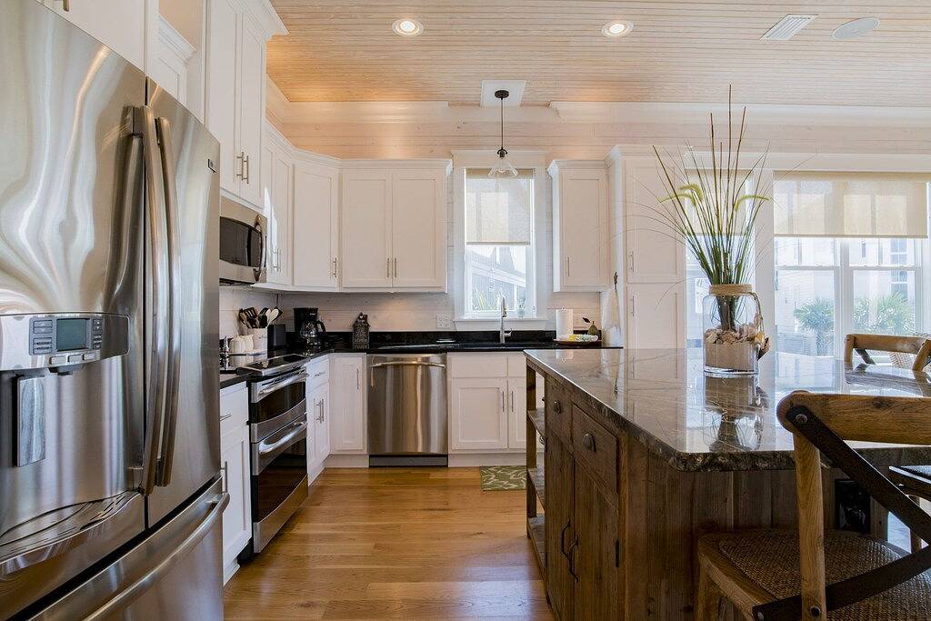 Vacation House for 18 Guests in Romar Beach, Orange Beach