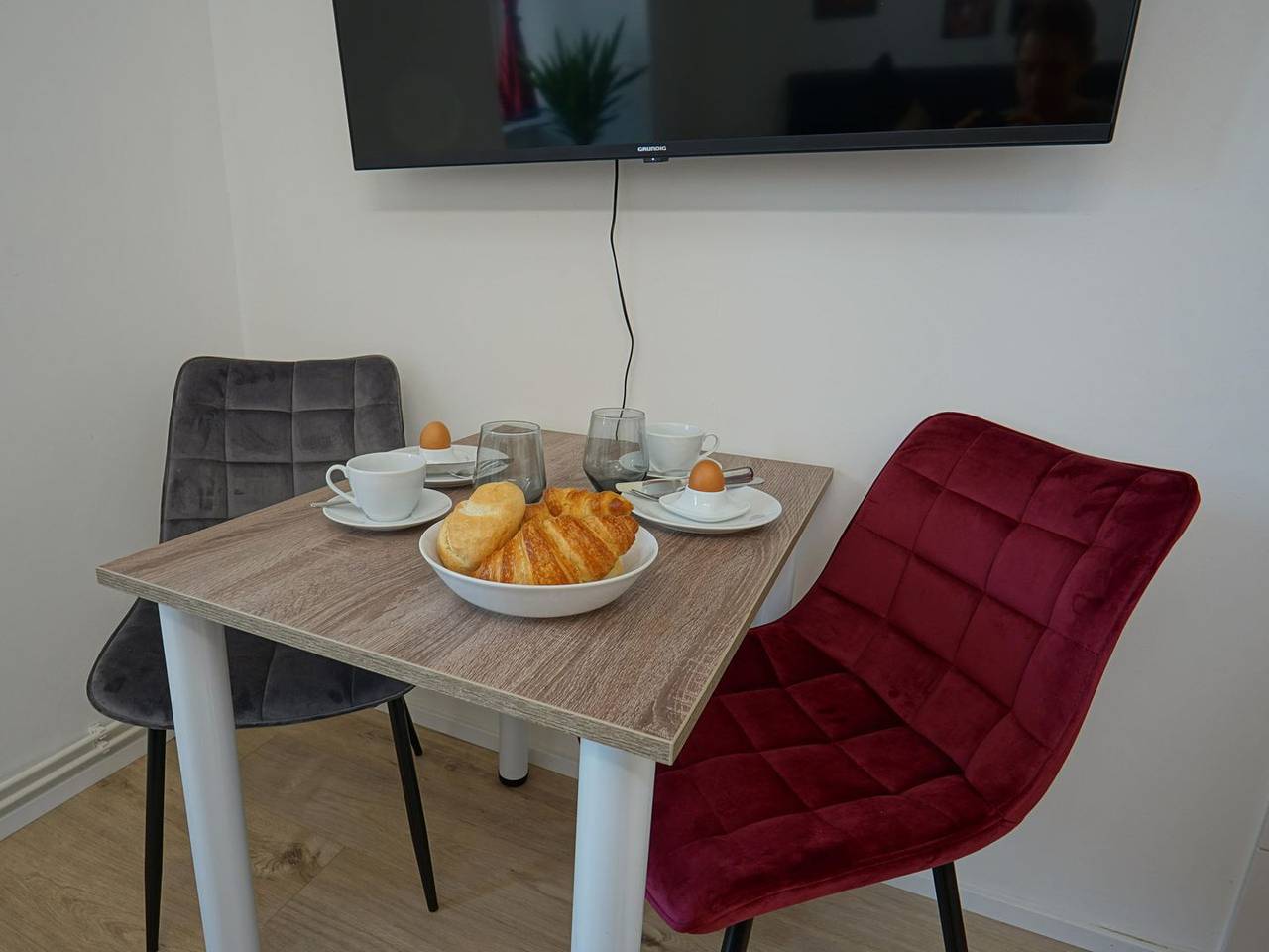 Ganze Wohnung, Willkommen im Hogulu - Haus 1, Appartement 19 in Brandenburg an der Havel! in Brandenburg an der Havel
