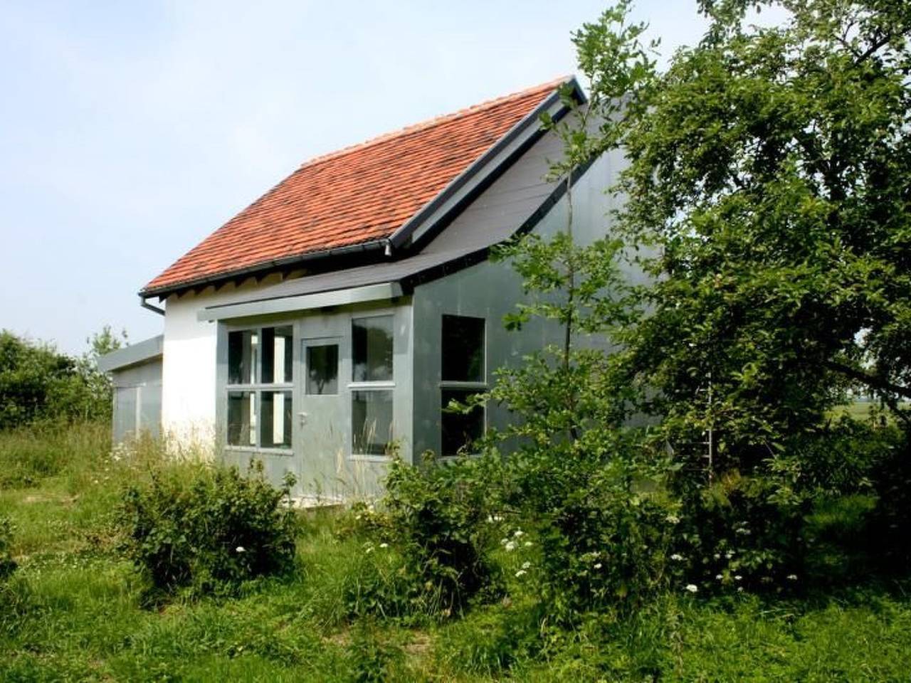 Auf einem Gutshof mit eigenem Garten in ländlicher Umgebung in Westpommern