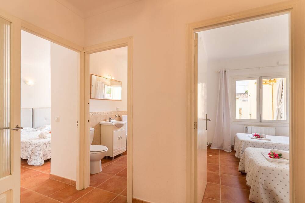 Holiday house with private pool only 200m to the beach, Cala Ratjada, Mallorca in Cala Ratjada, Capdepera