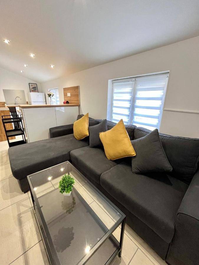 Appartement entier, Two-Bedroom Apartment in Pierre-Bénite, Lyon et ses environs