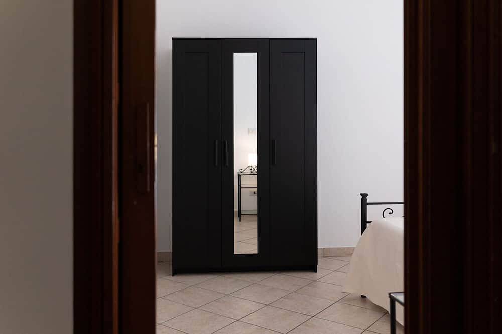Entire apartment, Tourist Accommodation Via dei Mille in Viterbo, Viterbo Province