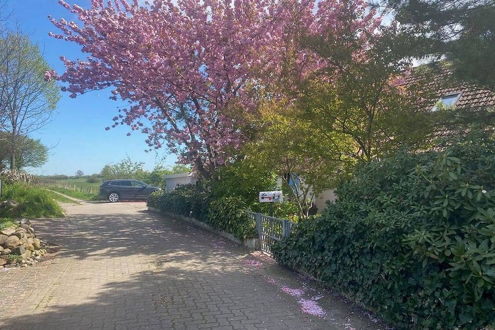 Ganze Wohnung, Ferienwohnung mit Gartenblick in Klein Gladebrügge, Kreis Segeberg