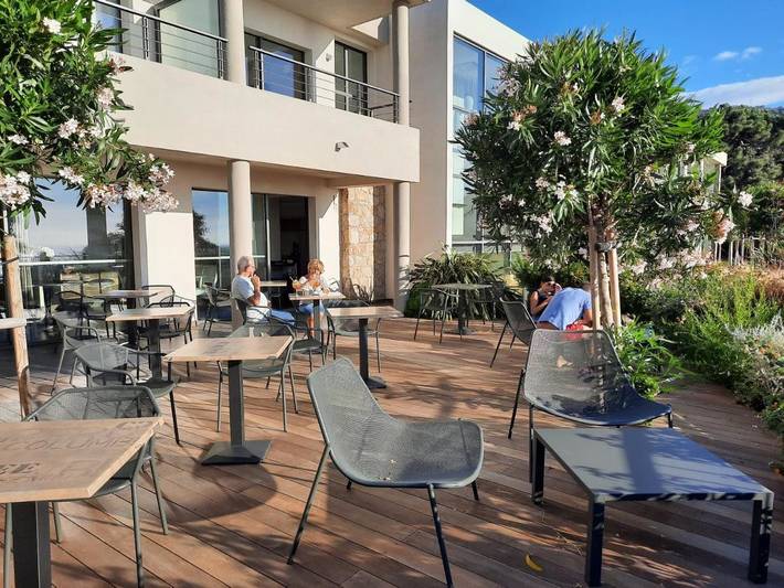 Hôtel pour 2 personnes, avec jardin et piscine