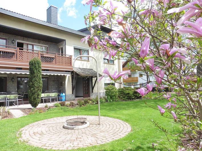 Ganze Ferienwohnung, Gasthof - Pension - Drei Linden - Kategorie A: Apartment 1-2 Personen in Pegnitz, Fränkische Schweiz
