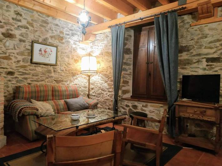 Casa rural para 4 personas, con Terraza además de Jardín y Vistas en Ribera de Órbigo - 2