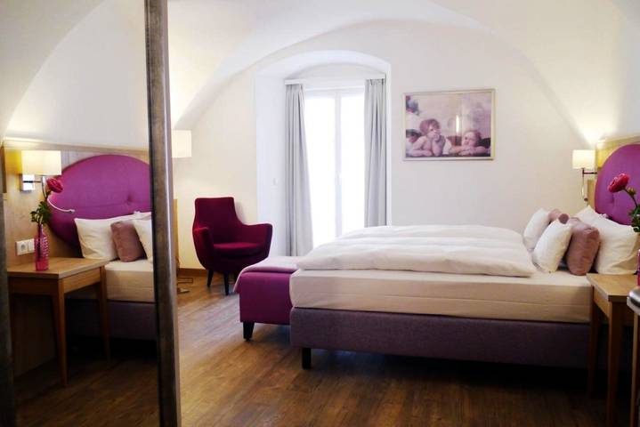 Hôtel pour 2 personnes, avec Terrasse à Weiden in der Oberpfalz