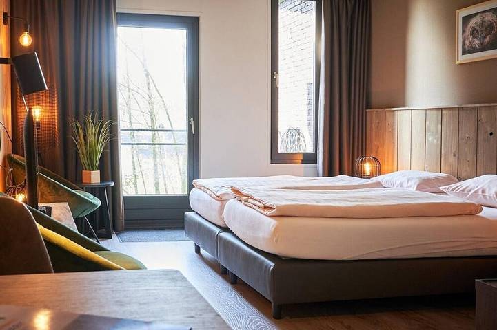 Ferienpark für 4 Personen, mit Garten und Pool, mit Haustier in Rheinland-Pfalz - 3