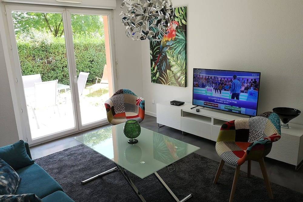 Appartement entier, Rouen apartment with swimming pool parking in secure residence ... in Canteleu, Région de Rouen