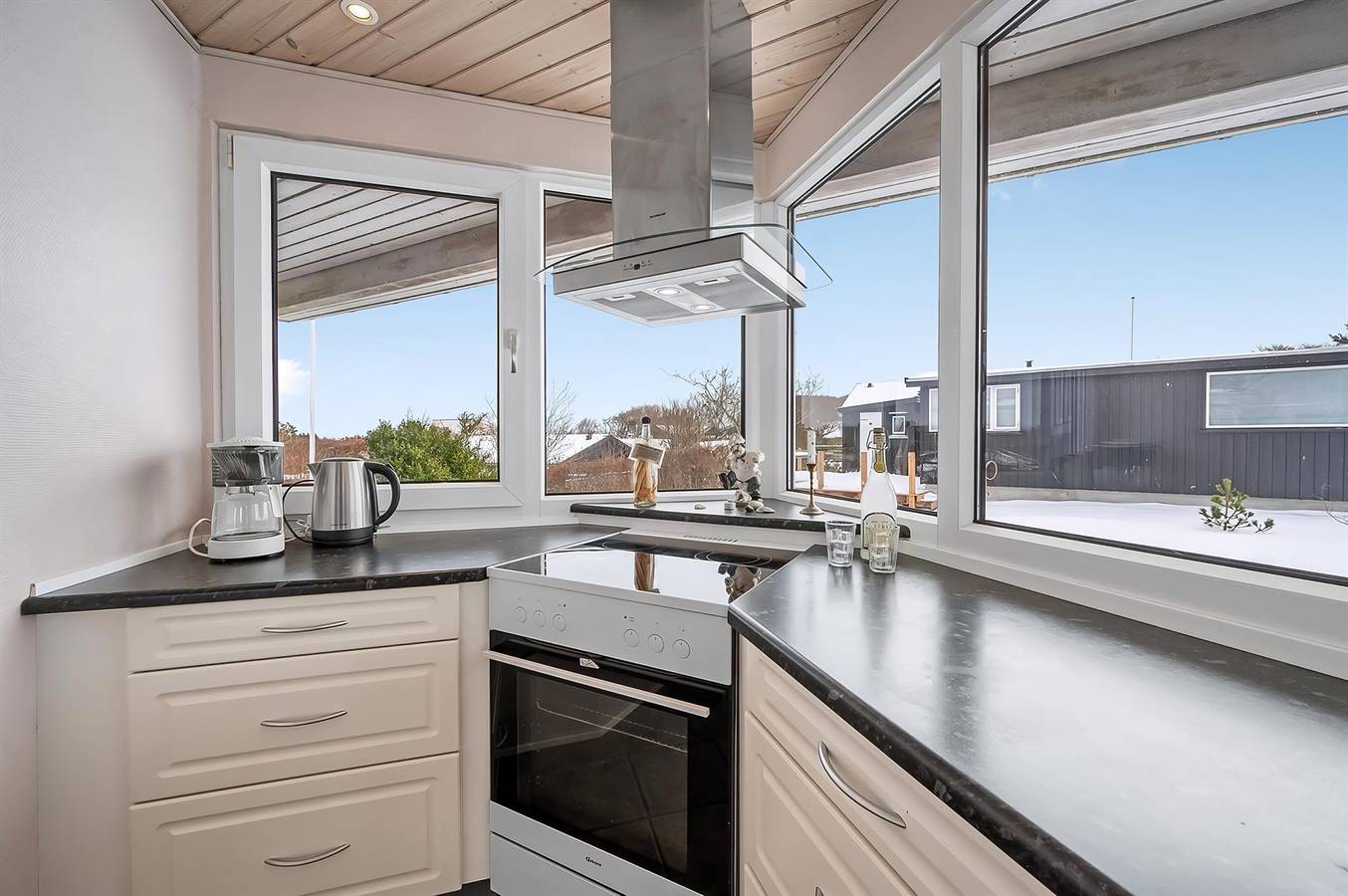 Nice home in Struer w/ Sauna, Wifi and 4 Bedrooms in Humlum, Struer