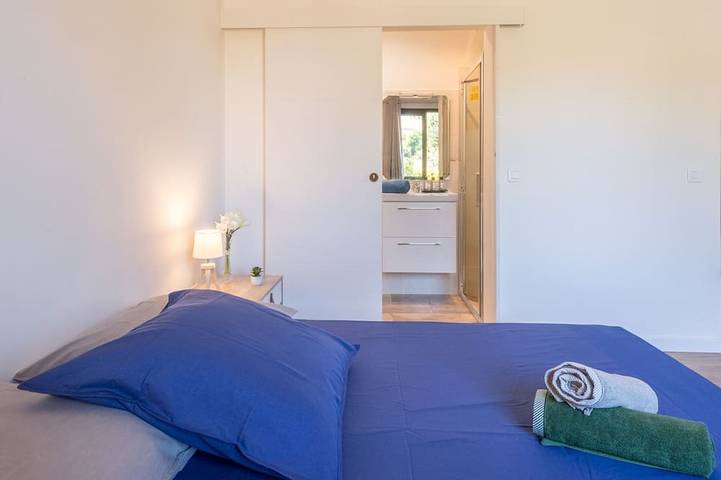 Lovely, quiet house in the countryside close to many beaches in Serra-di-Ferro, Ajaccio und Umgebung